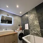 Sparrow Apartmens *