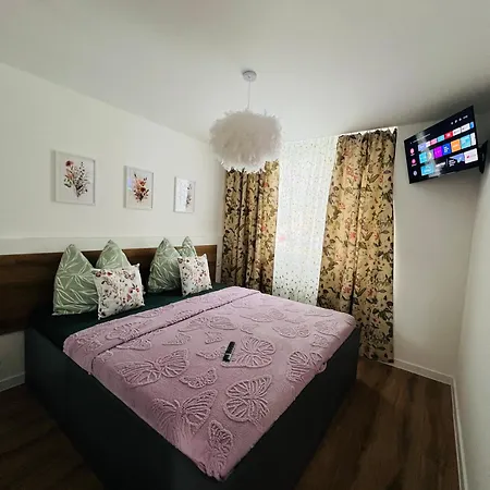 Sparrow Apartmens Apartament Koszyce
