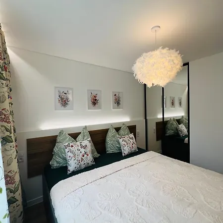 Apartment Sparrow Apartmens *