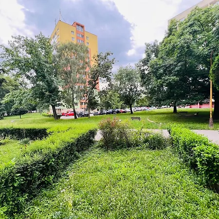 Apartment Sparrow Apartmens Kosice