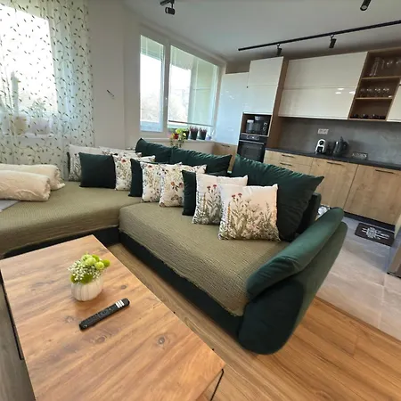 Sparrow Apartmens Apartament Koszyce